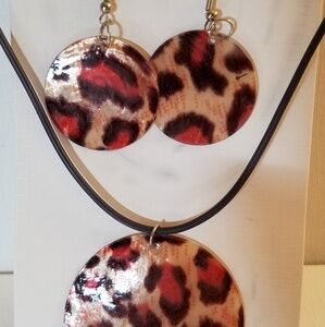 Leopard Shell Like Necklace & Earring Set